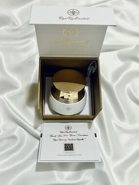 Raw Radiantia Radiant Face Day Cream